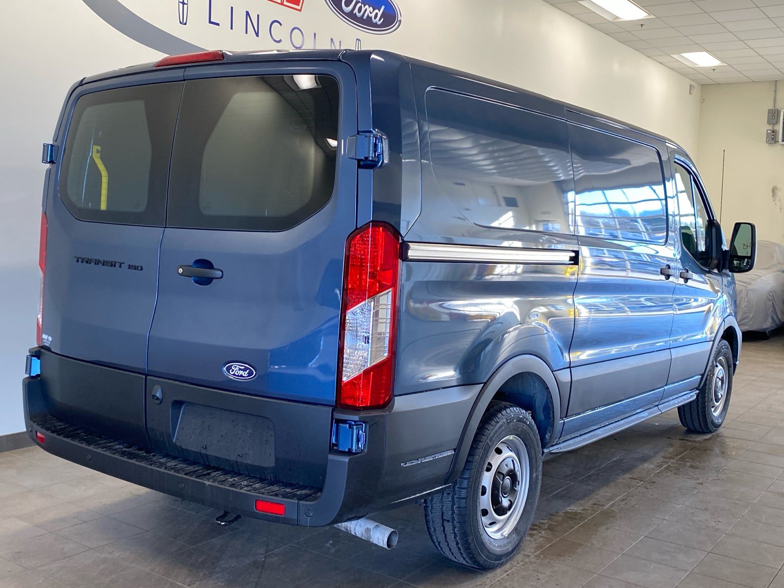 New 2026 Ford Transit 150 Low Roof w/ Load Area Protection Package RWD image 8
