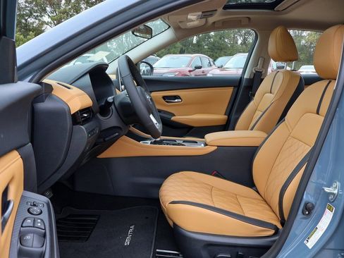 New 2025 Nissan Sentra SV w/ SV Premium Package image 7