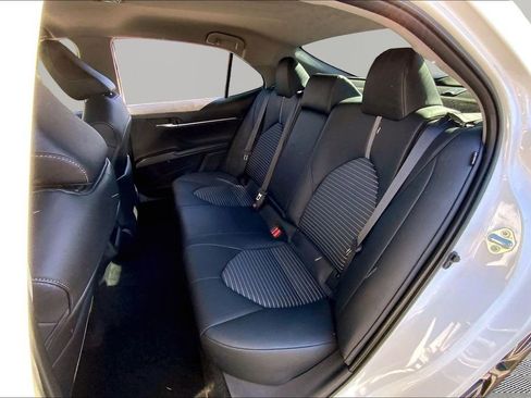 Used 2023 Toyota Camry SE image 16