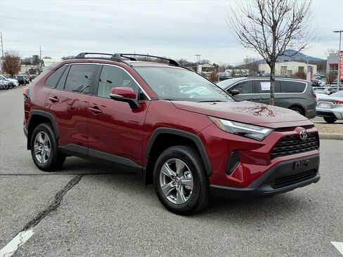 New 2025 Toyota RAV4 XLE w/ Convenience Package image 2