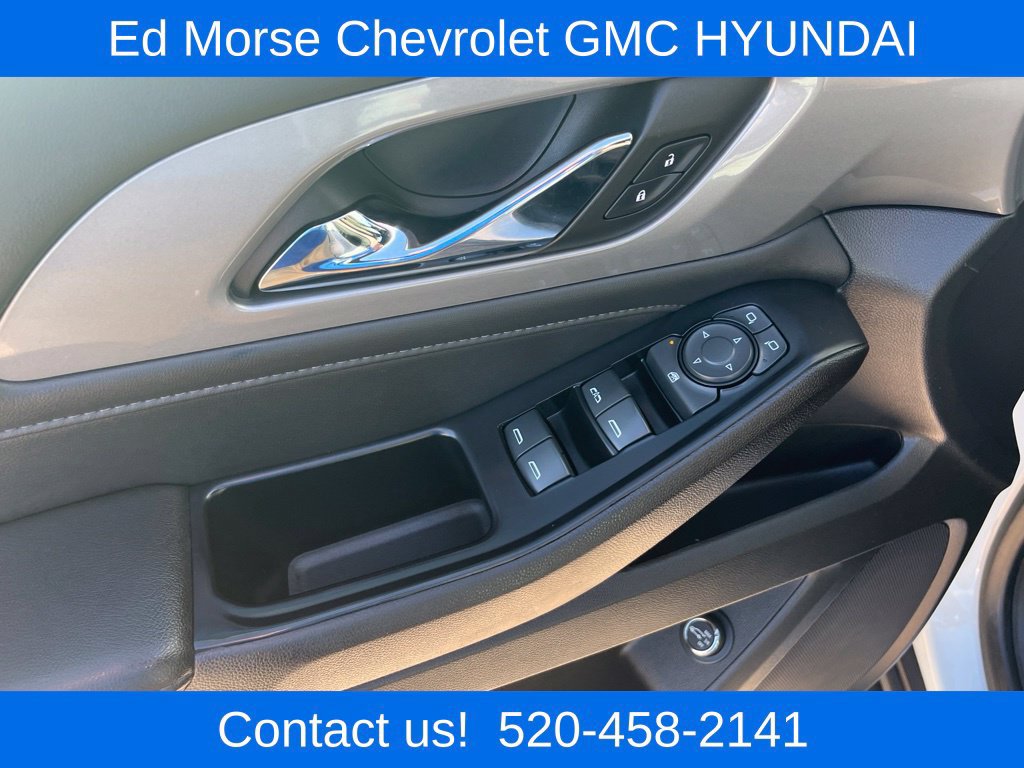 Used 2023 Chevrolet Traverse LT AWD/4WD image 14