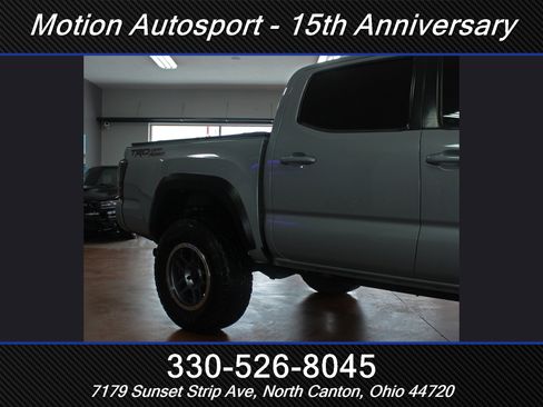 Used 2021 Toyota Tacoma TRD Off-Road image 46