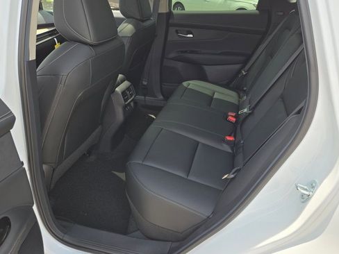 Used 2025 Nissan Murano SL AWD/4WD image 17