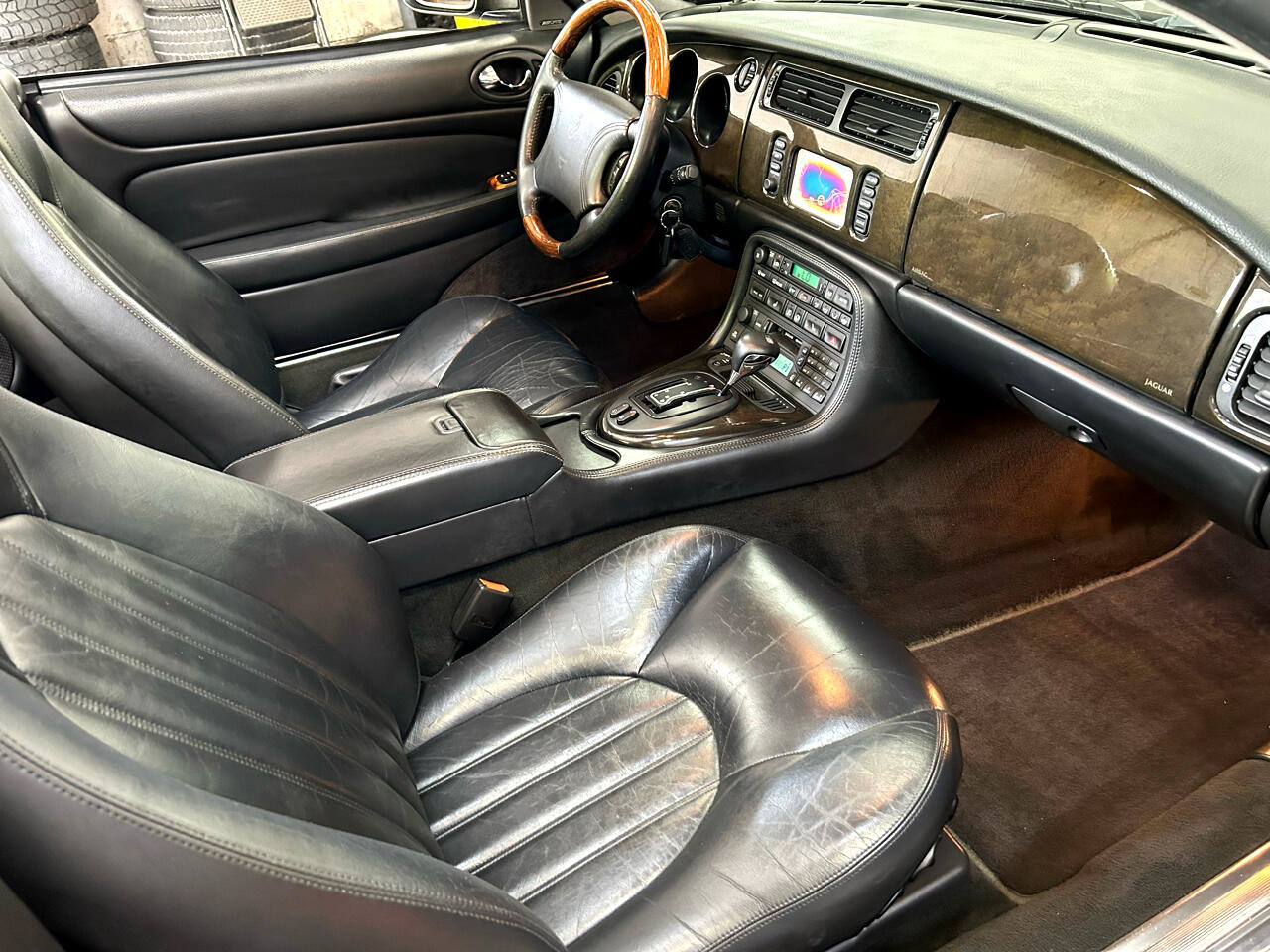 Used 2000 Jaguar XK8 Convertible RWD image 19