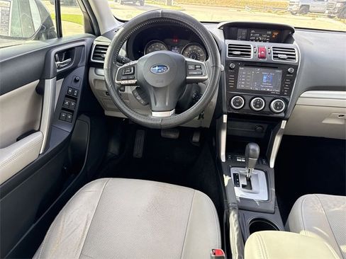 Used 2016 Subaru Forester 2.5i Limited image 10