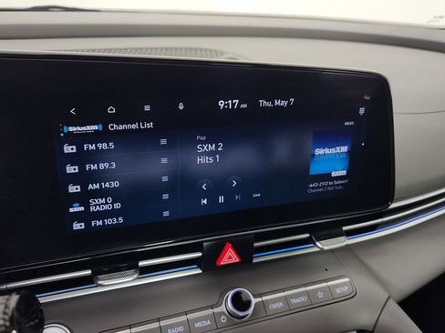 Certified 2025 Hyundai Elantra SEL FWD image 19