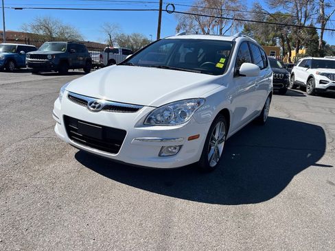 Used 2011 Hyundai Elantra SE image 11