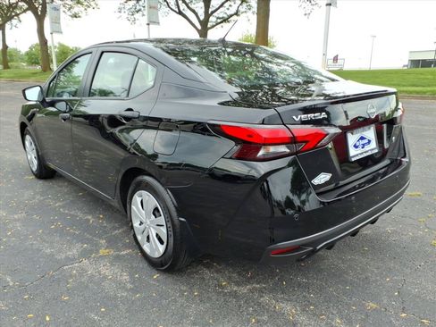 Used 2025 Nissan Versa S w/ Trunk Package FWD image 5