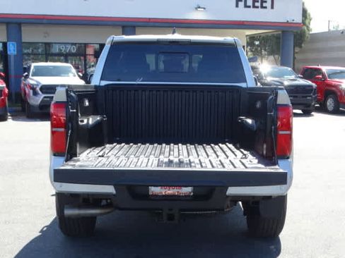 Used 2024 Toyota Tacoma TRD Sport image 15
