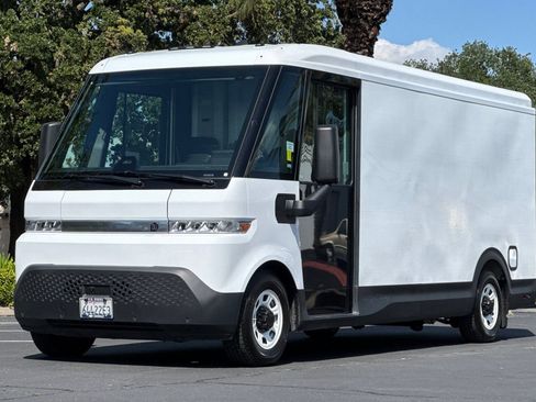 Used 2023 Chevrolet Brightdrop 600 w/ Active Safety Package 2 AWD/4WD image 7