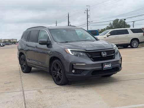 Used 2021 Honda Pilot Special Edition image 3