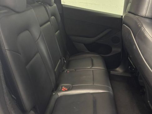 Used 2023 Tesla Model Y AWD image 11