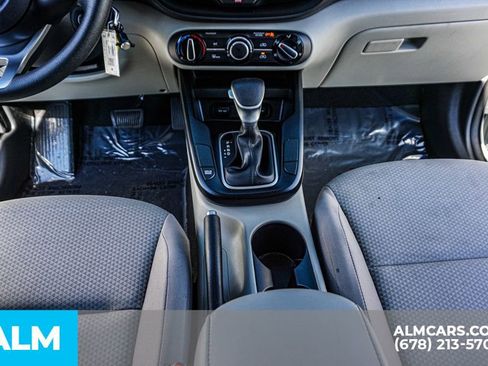 Used 2025 Kia Soul LX image 39