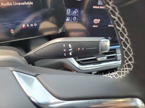 New 2025 Chevrolet Equinox EV LT w/ Convenience Package II image 17