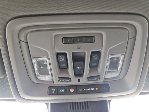 New 2026 GMC Sierra 1500 SLT w/ SLT Premium Plus Package image 28