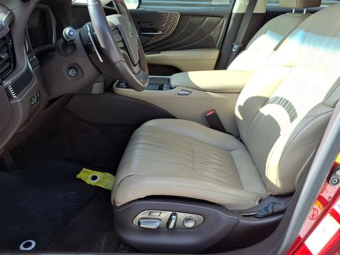 Used 2018 Lexus LS 500 image 22