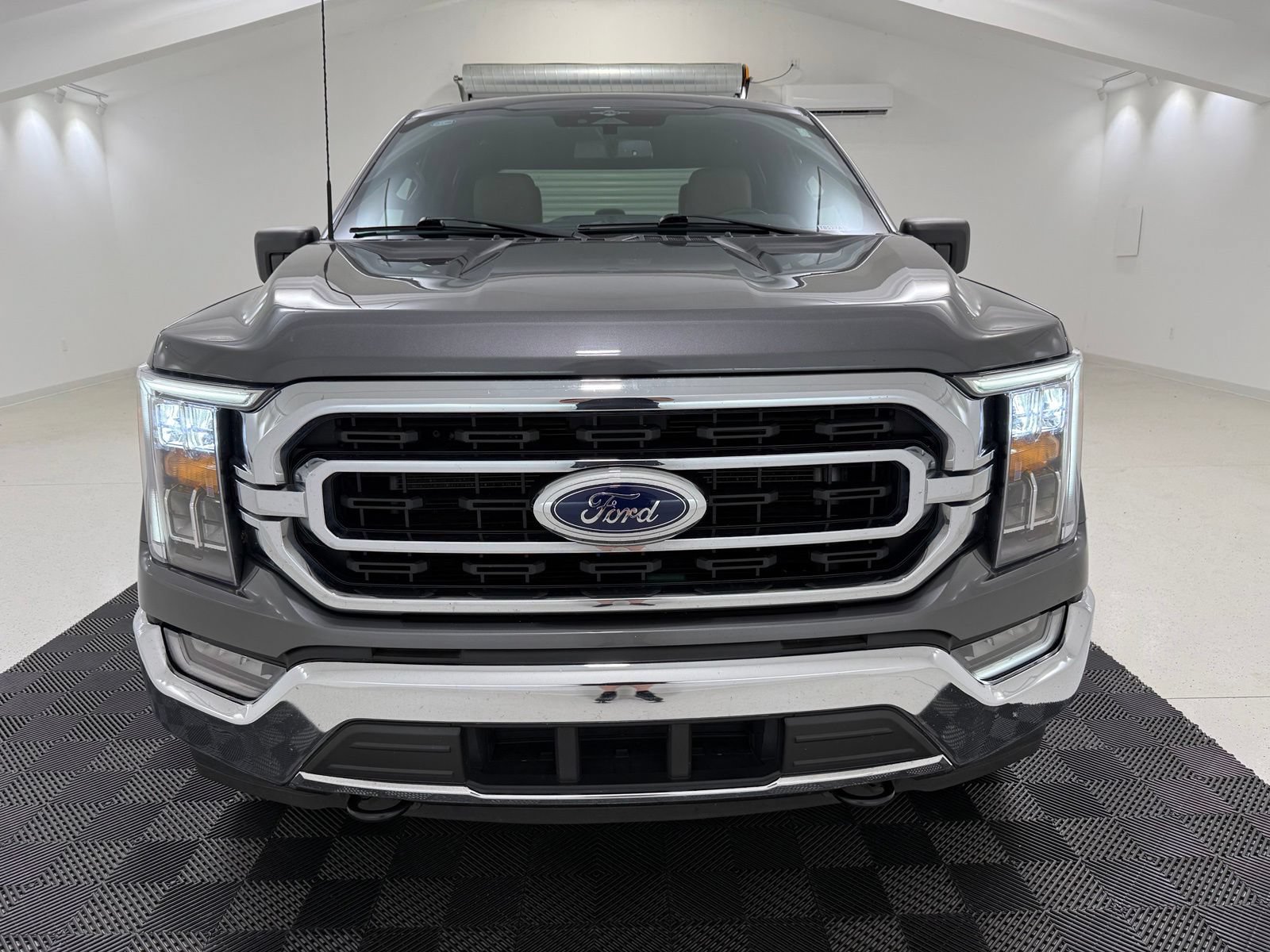 Used 2023 Ford F150 XLT w/ Equipment Group 302A High AWD/4WD image 2
