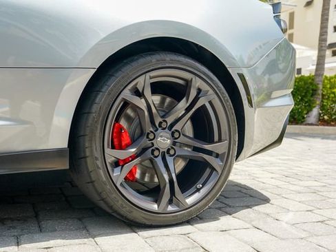 Used 2023 Chevrolet Camaro SS RWD image 44