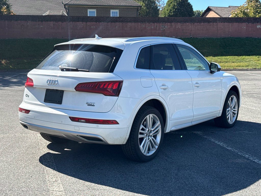 Used 2018 Audi Q5 2.0T Premium Plus w/ Premium Plus Package AWD/4WD image 6