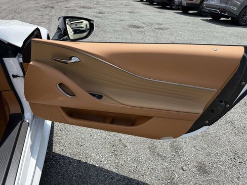 Used 2022 Lexus LC 500 Convertible w/ Touring Package RWD image 16