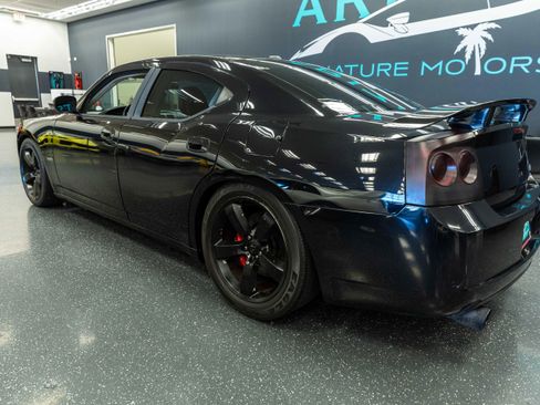 Used 2009 Dodge Charger SRT8 w/ SRT Option Group II RWD image 9