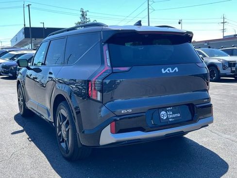Certified 2024 Kia EV9 GT-Line AWD/4WD image 7
