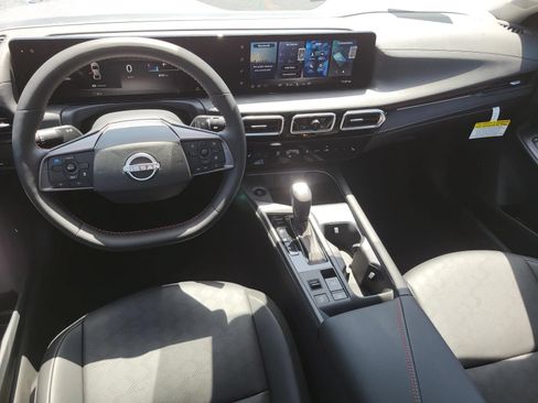 New 2026 Nissan Sentra SR FWD image 16