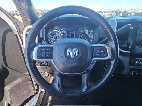 Used 2021 RAM 2500 Big Horn image 16