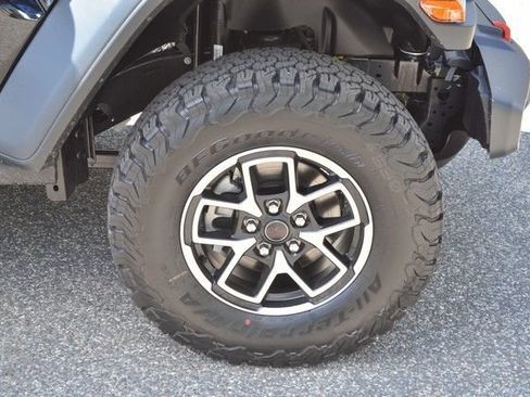 New 2026 Jeep Wrangler Unlimited Rubicon AWD/4WD image 10