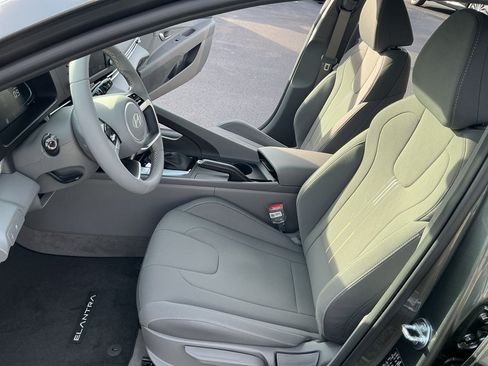Certified 2026 Hyundai Elantra Sport FWD image 11