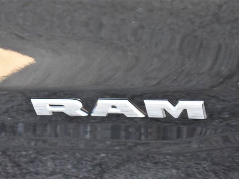 Used 2022 RAM 1500 Laramie w/ Sport Appearance Package image 15