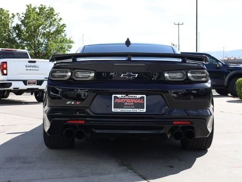 Used 2021 Chevrolet Camaro ZL1 RWD image 5