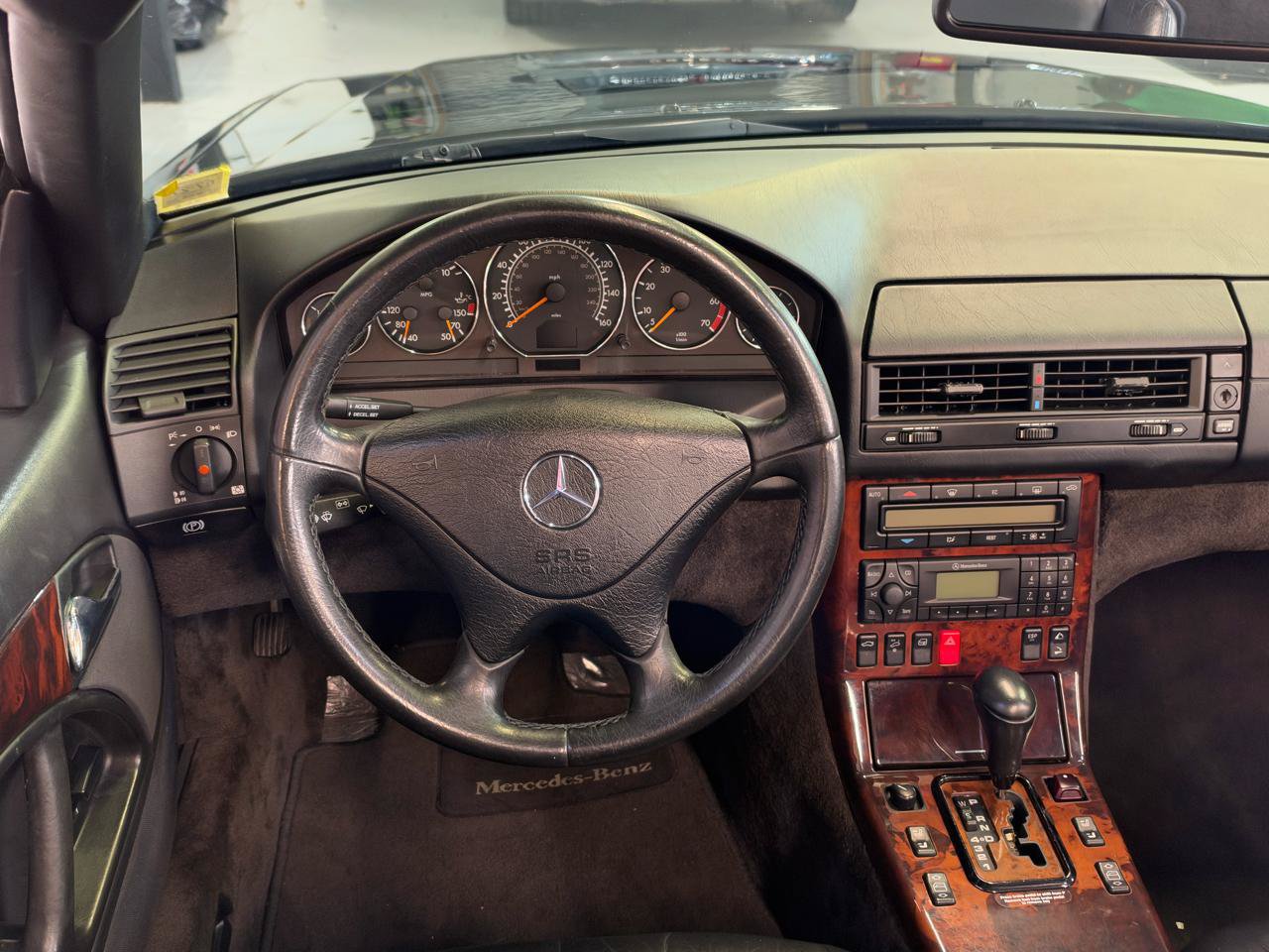 Used 1999 Mercedes-Benz SL 500 image 16