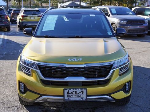 Used 2023 Kia Seltos SX image 12