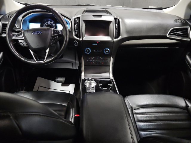 Used 2020 Ford Edge SEL w/ Convenience Package AWD/4WD image 2