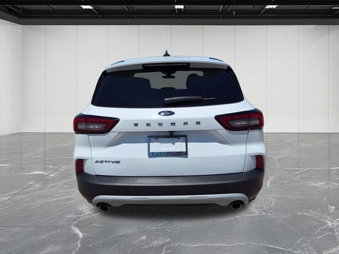 Used 2023 Ford Escape Active FWD image 4