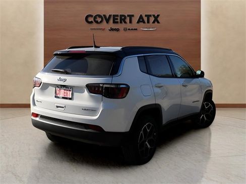 New 2026 Jeep Compass Limited image 5