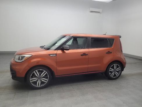 Used 2018 Kia Soul ! w/ Tech Package FWD image 2