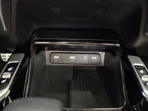 Used 2022 Kia Sorento SX AWD/4WD image 19