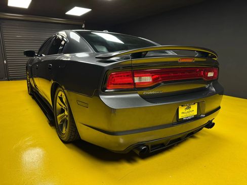 Used 2014 Dodge Charger R/T w/ Blacktop Package image 4