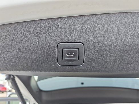 Certified 2024 Buick Encore GX Avenir w/ Avenir Convenience Package image 14