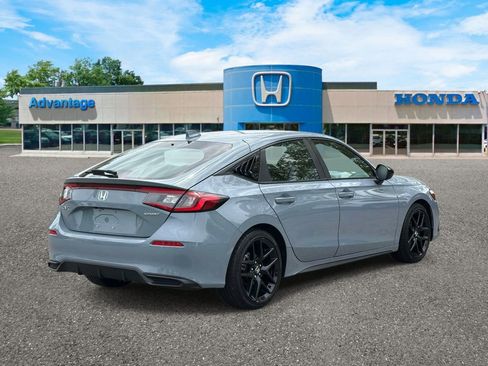 Certified 2024 Honda Civic Sport image 4