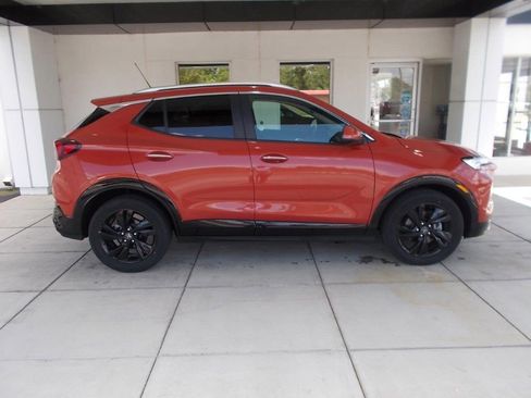 Used 2024 Buick Encore GX Sport Touring w/ Comfort Package image 2