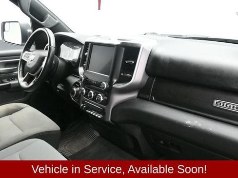 Used 2022 RAM 1500 Big Horn AWD/4WD image 16