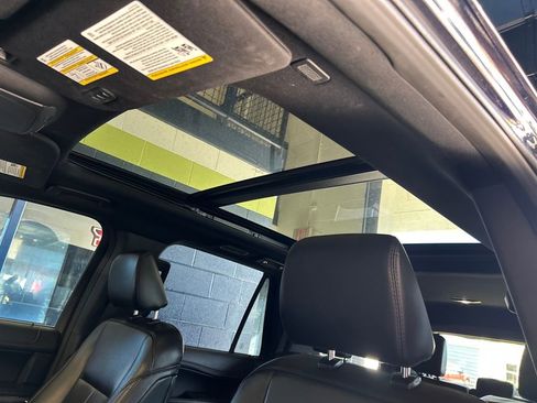 Certified 2021 Ford Expedition XLT image 17