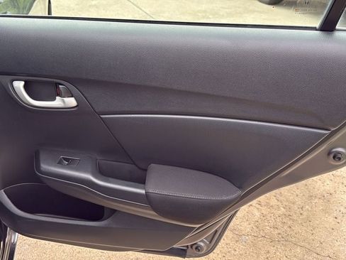 Used 2014 Honda Civic LX image 30