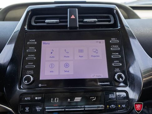 Used 2022 Toyota Prius LE AWD/4WD image 26
