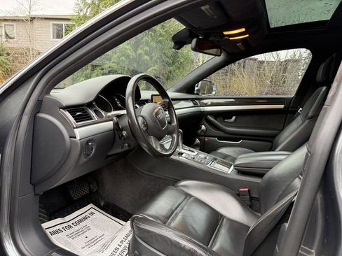 Used 2009 Audi S8 AWD/4WD image 14