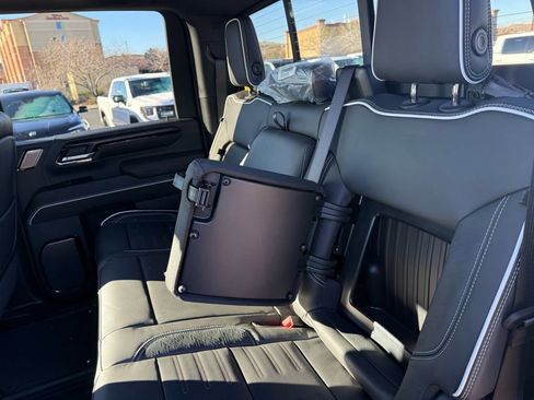 New 2026 GMC Sierra 2500 AT4X w/ LPO, Black Badging Package image 27