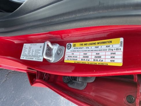 Used 2023 Tesla Model 3 Performance image 18